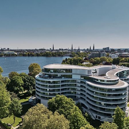 The Fontenay Hamburg Bagian luar foto Residential complex in Hamburg
