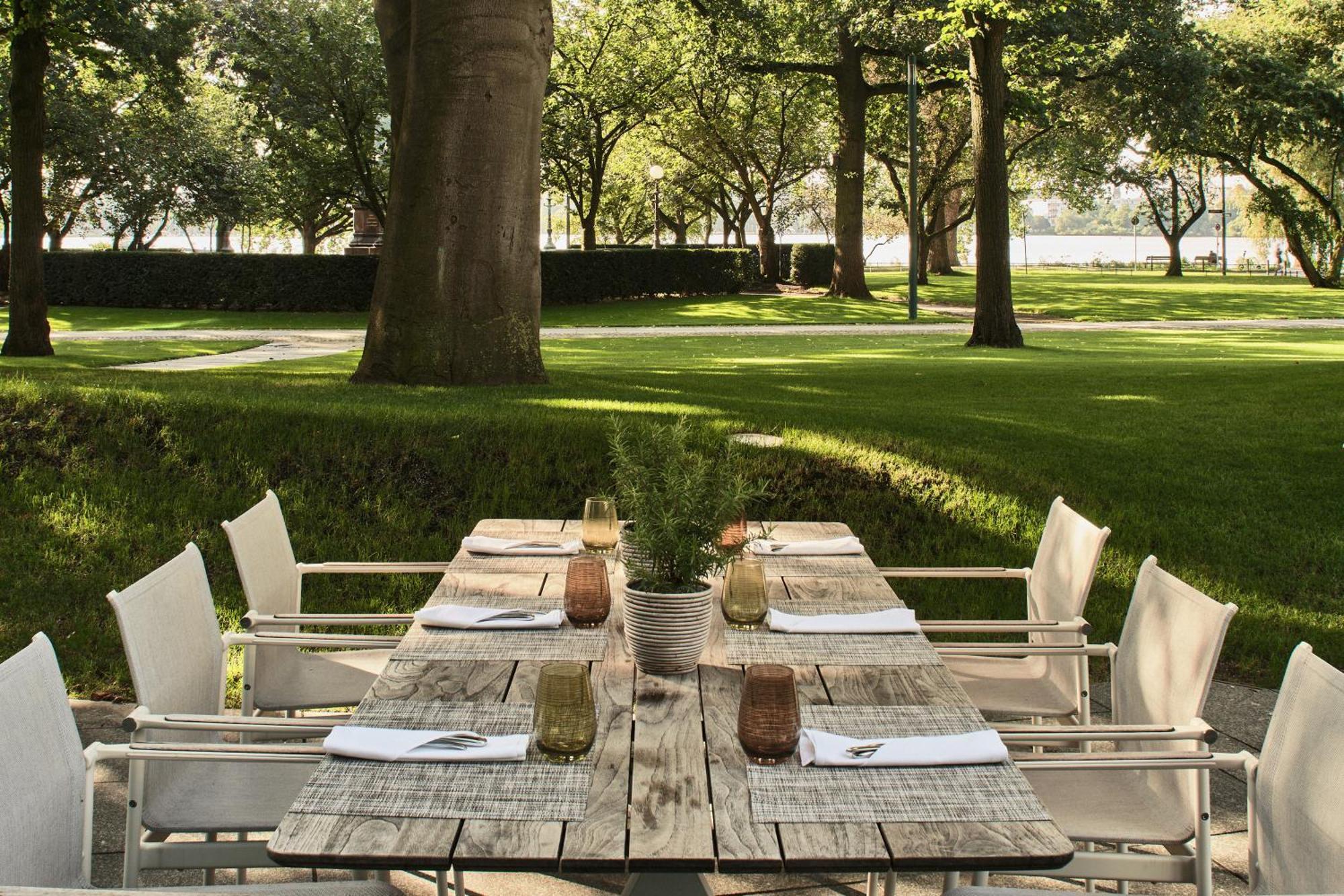 The Fontenay Hamburg Bagian luar foto The Park, Hyderabad